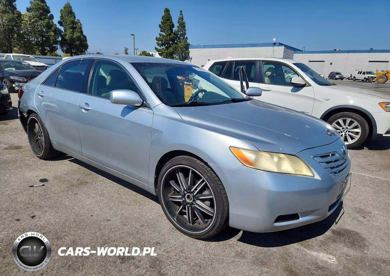 2007 Toyota Camry Le VIN:JTNBE46K673082959 - 4