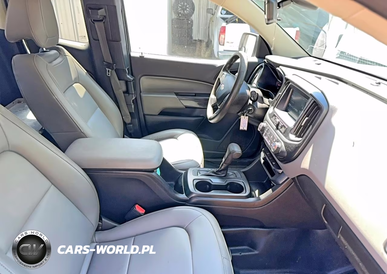 2018 Chevrolet Colorado VIN:1GCHSBEA1J1147708 - 5