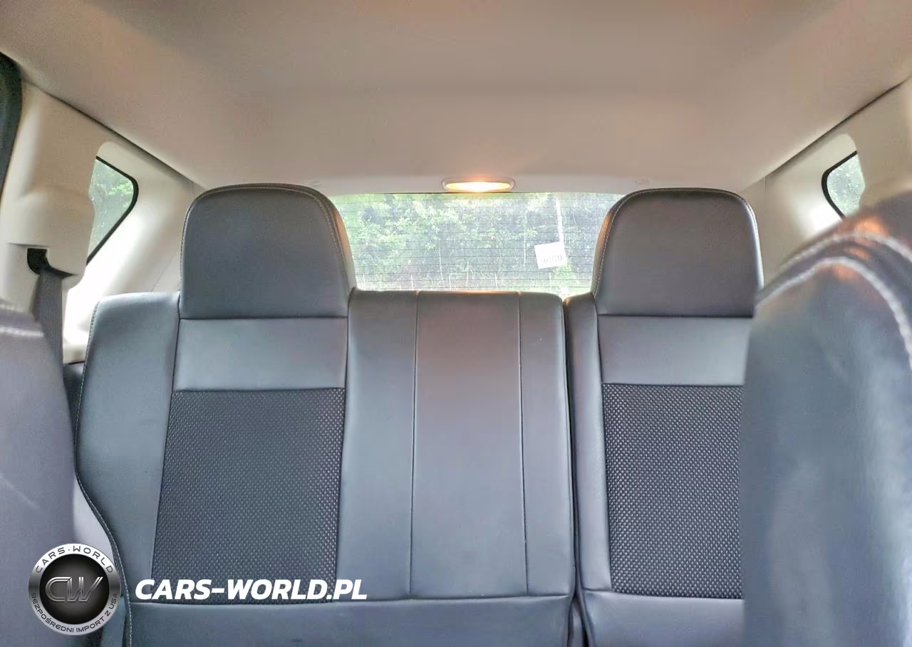 2014 Jeep Compass Latitude VIN:1C4NJDEB3ED530824 - 10