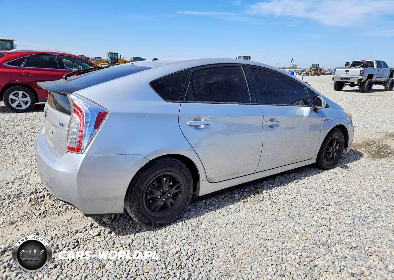 2012 Toyota Prius Two VIN:JTDKN3DUXC5496733 - 3