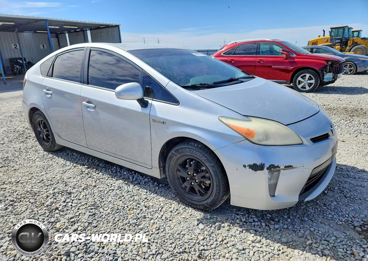 2012 Toyota Prius Two VIN:JTDKN3DUXC5496733 - 4