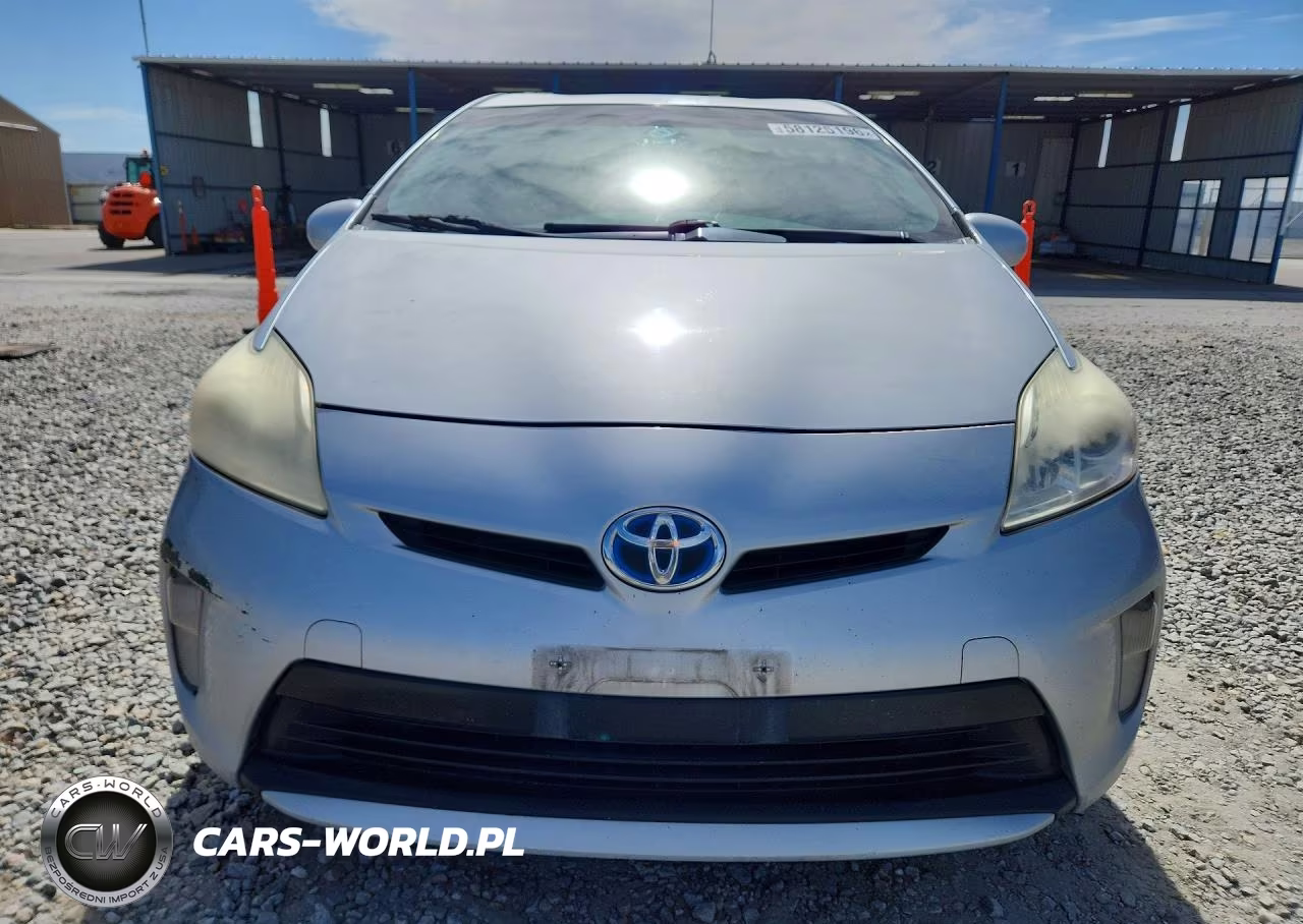 2012 Toyota Prius Two VIN:JTDKN3DUXC5496733 - 5