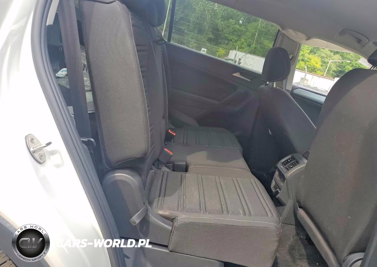 2023 Volkswagen Tiguan S VIN:3VVRB7AX1PM072369 - 10