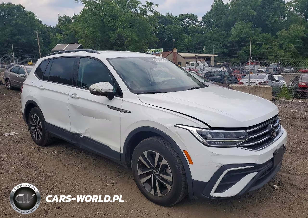 2023 Volkswagen Tiguan S VIN:3VVRB7AX1PM072369 - 4