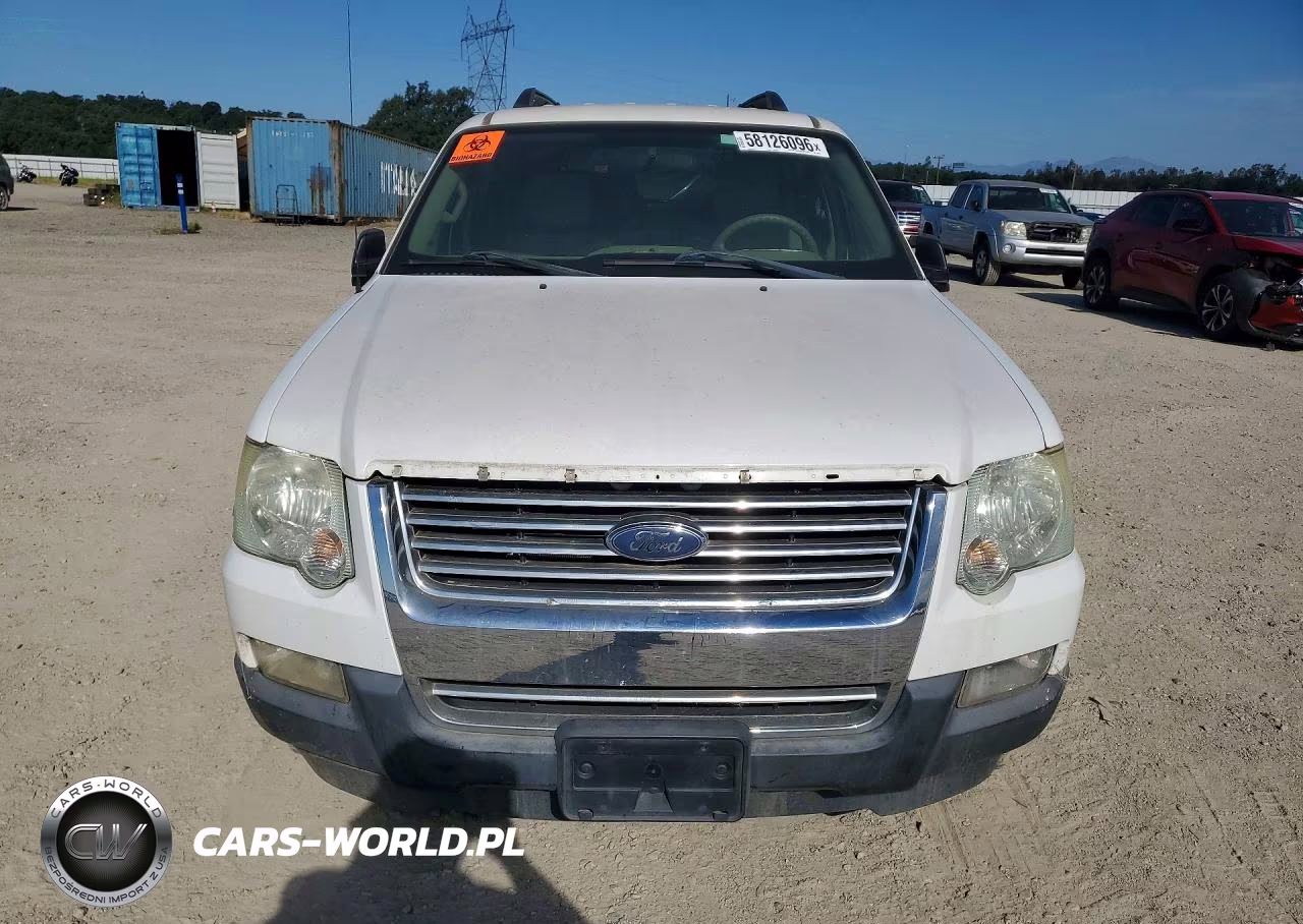 2007 Ford Explorer Xlt VIN:1FMEU63E97UB79058 - 5