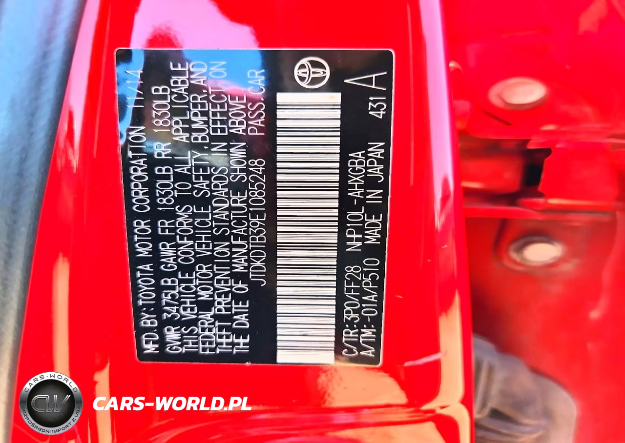 2014 Toyota Prius C Three VIN:JTDKDTB39E1085248 - 13