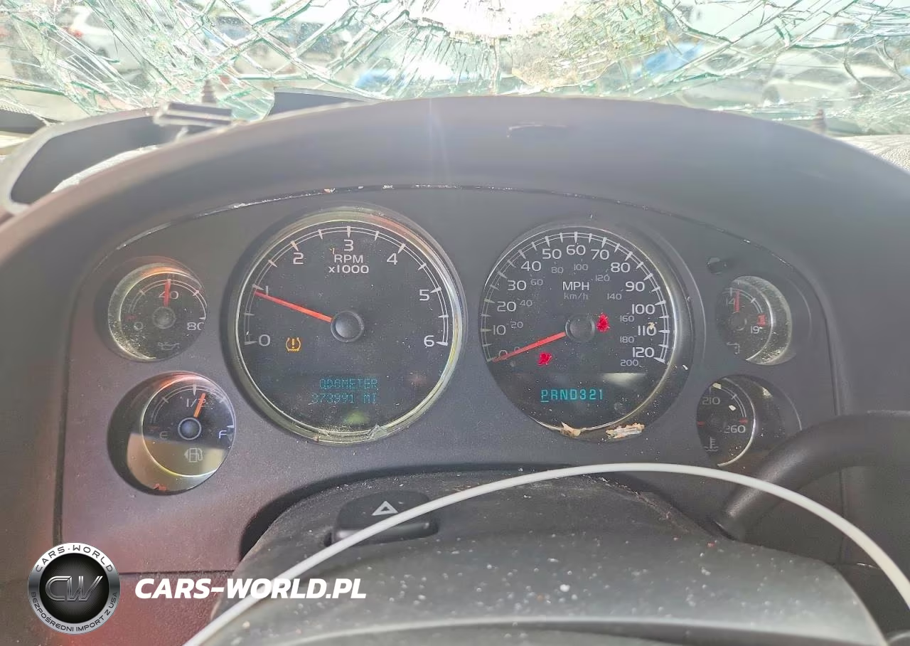 2007 GMC Yukon Xl C1500 VIN:1GKFC16007R375377 - 9