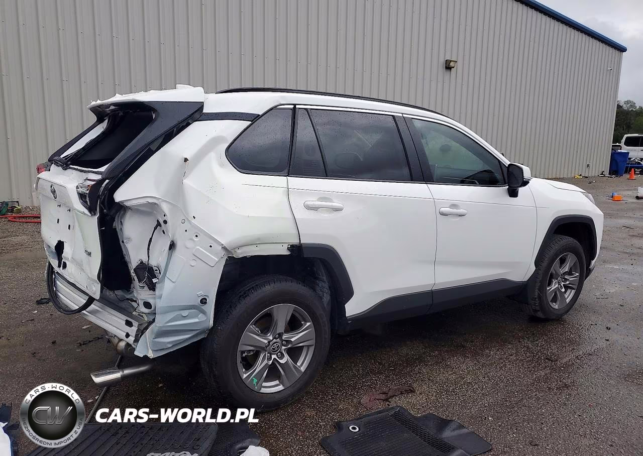 2024 Toyota Rav4 Xle VIN:2T3W1RFV7RC296871 - 3