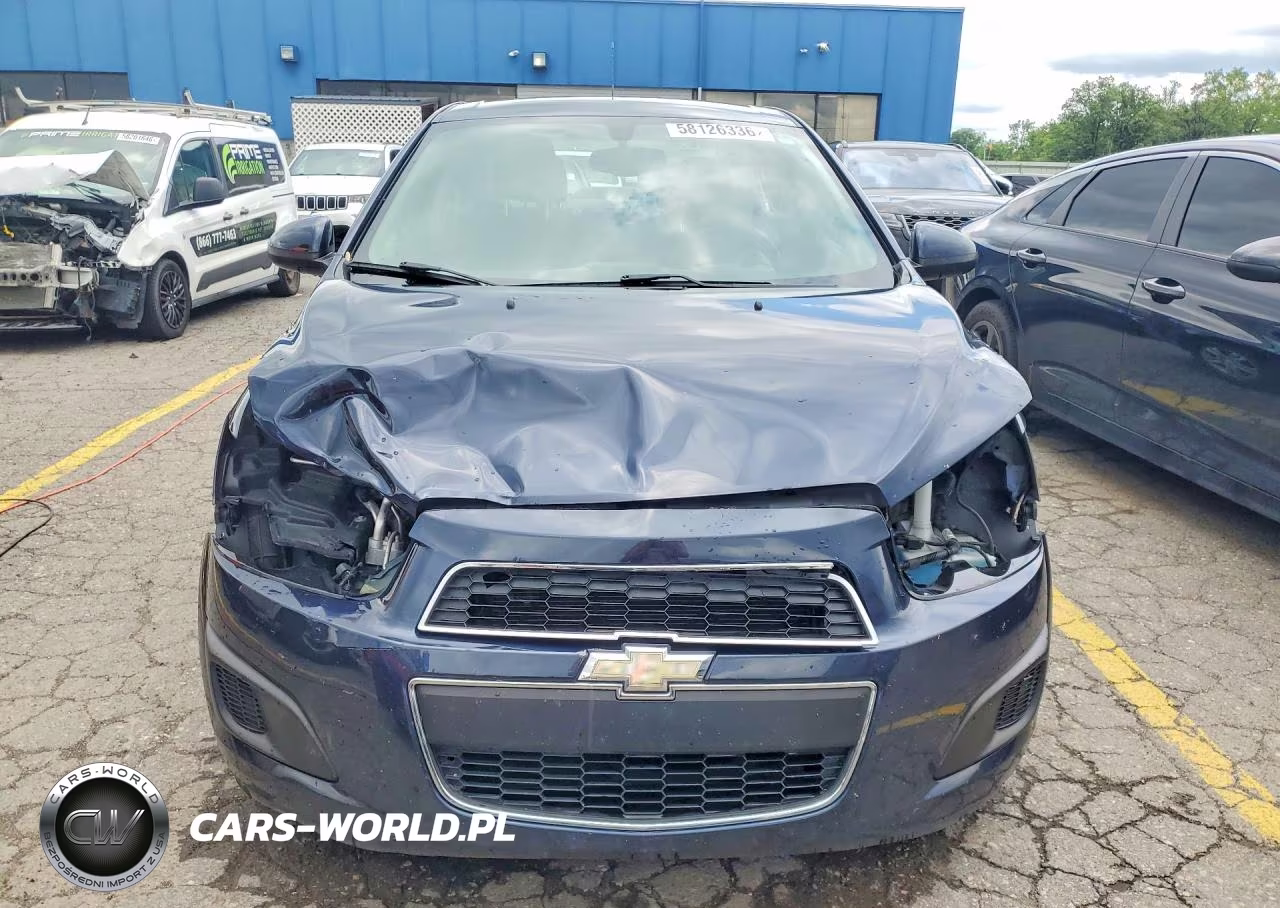 2015 Chevrolet Sonic Lt VIN:1G1JC5SH2F4130948 - 5