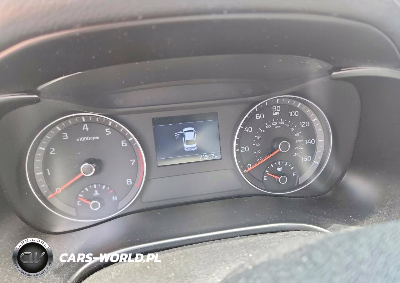 2019 Kia Forte Lxs VIN:3KPF24AD0KE116208 - 9