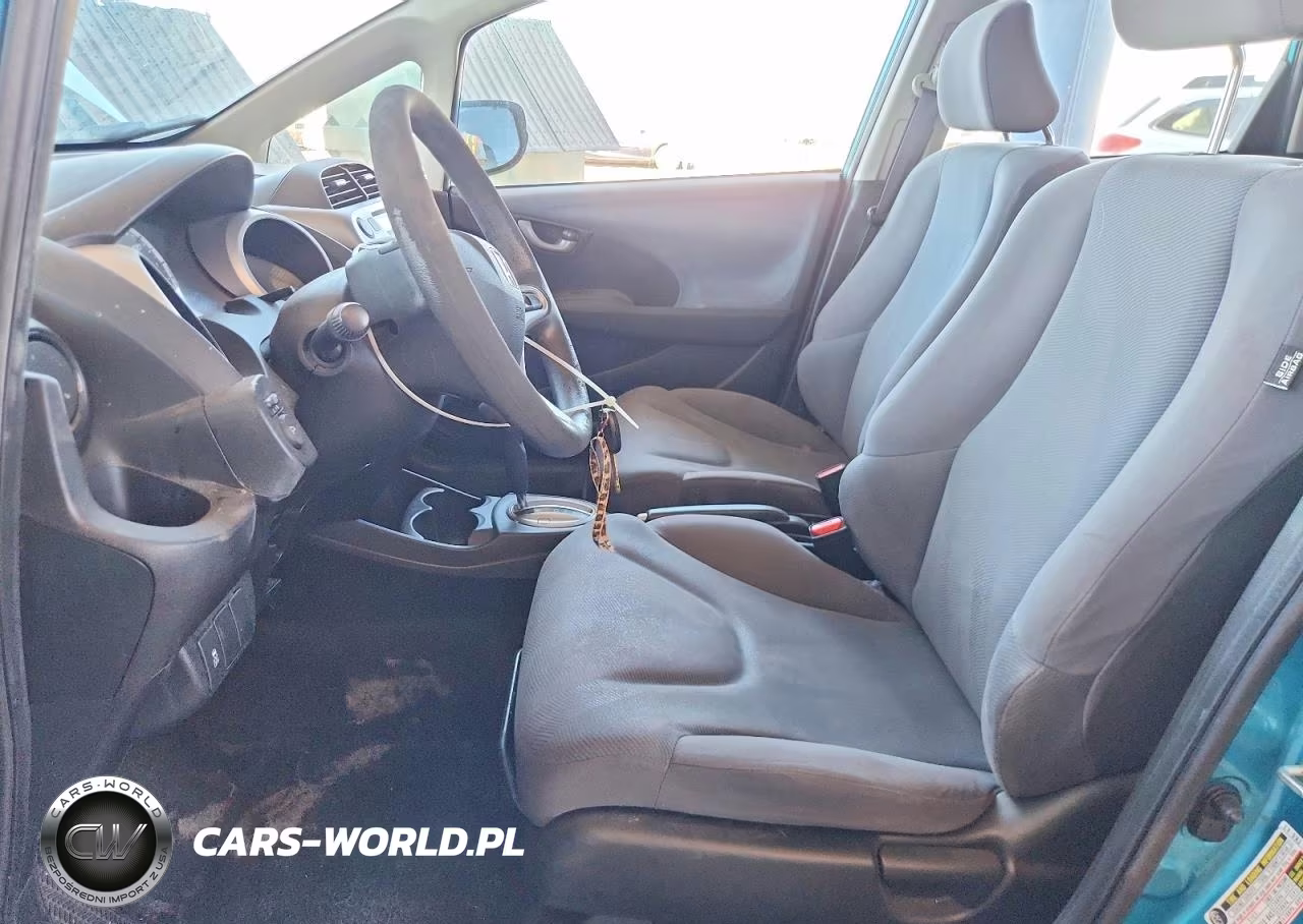 2012 Honda Fit VIN:JHMGE8H38CC009737 - 7
