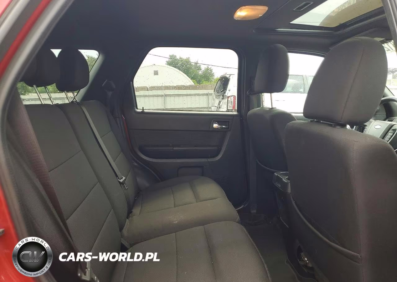 2010 Ford Escape Xlt VIN:1FMCU0D75AKA54307 - 11