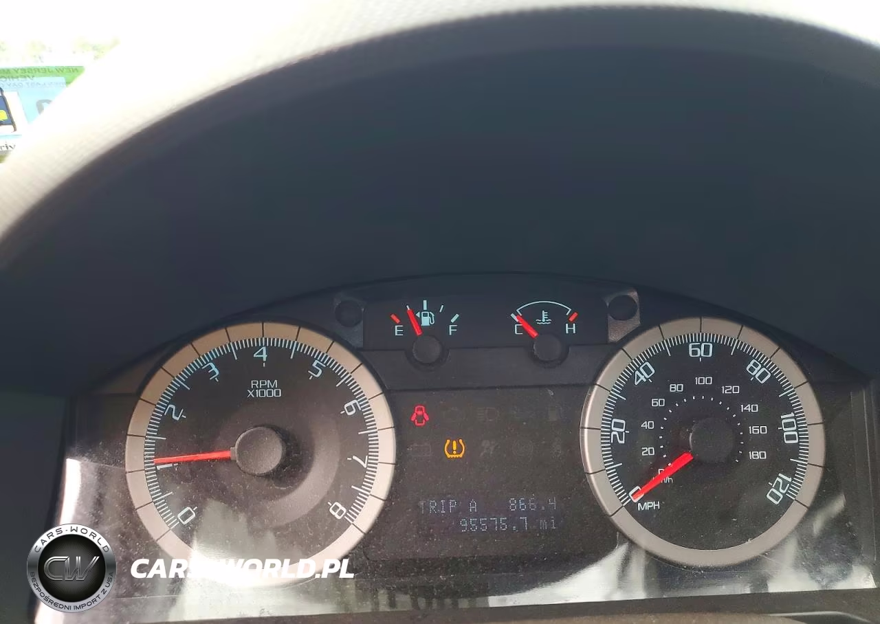 2010 Ford Escape Xlt VIN:1FMCU0D75AKA54307 - 9
