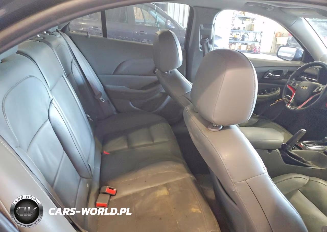 2015 Chevrolet Malibu VIN:1G11E5SX2FF114044 - 10