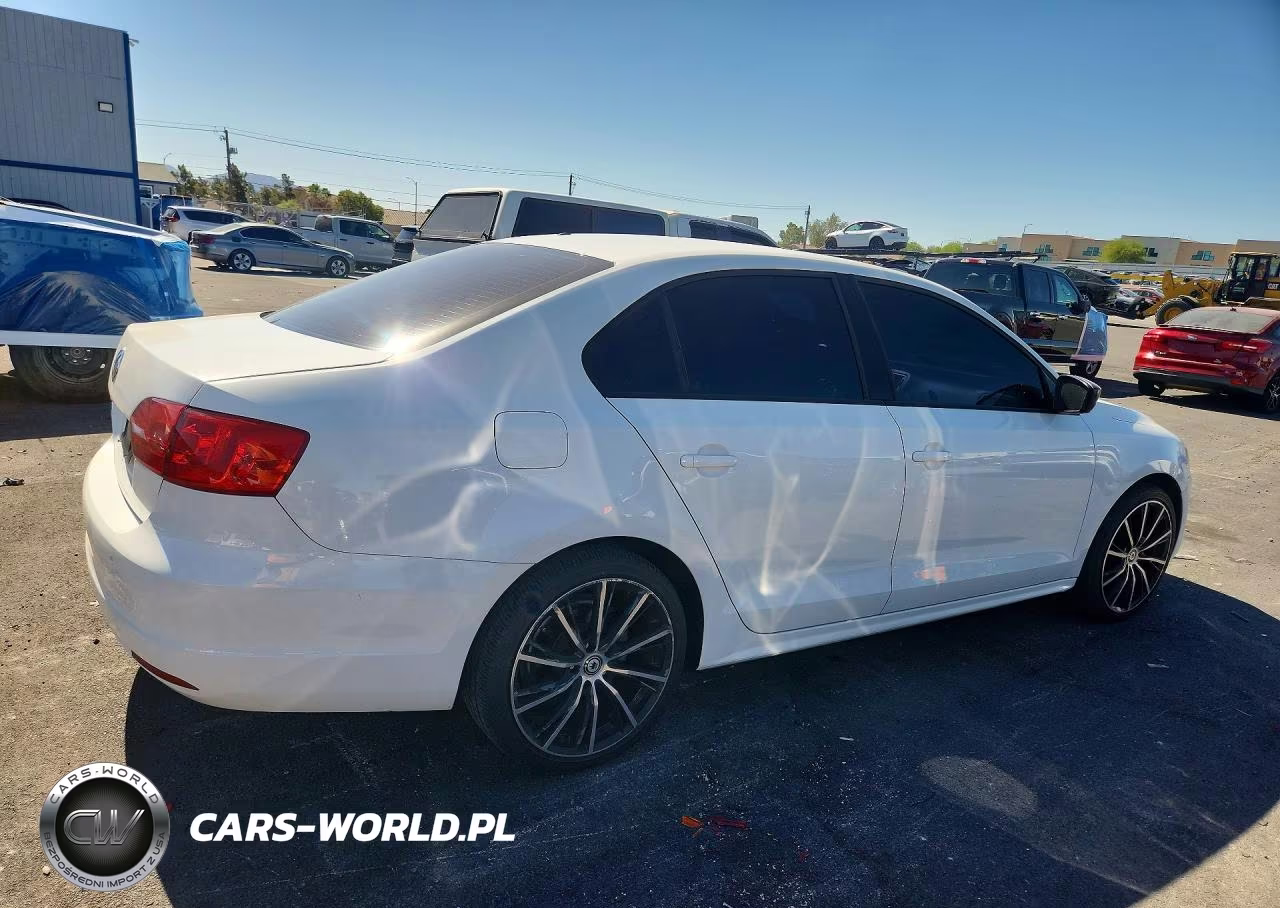 2014 Volkswagen Jetta Base VIN:3VW2K7AJ9EM235596 - 3