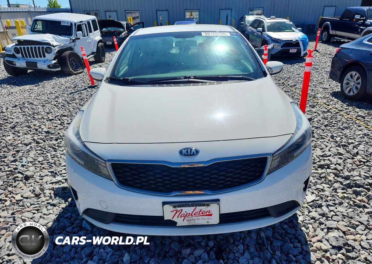 2017 Kia Forte Lx VIN:3KPFK4A75HE065159 - 5