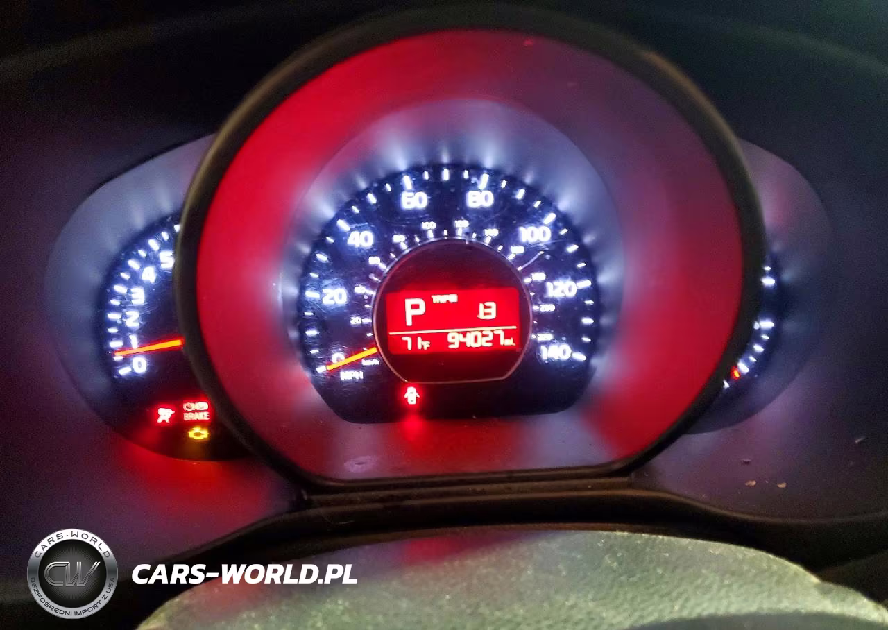 2018 Kia Soul + VIN:KNDJP3A54J7589297 - 9