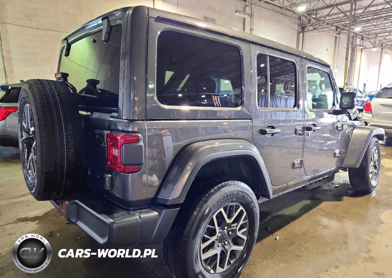 2026 Jeep Wrangler Sahara VIN:1C4PJXEG3TW255110 - 3