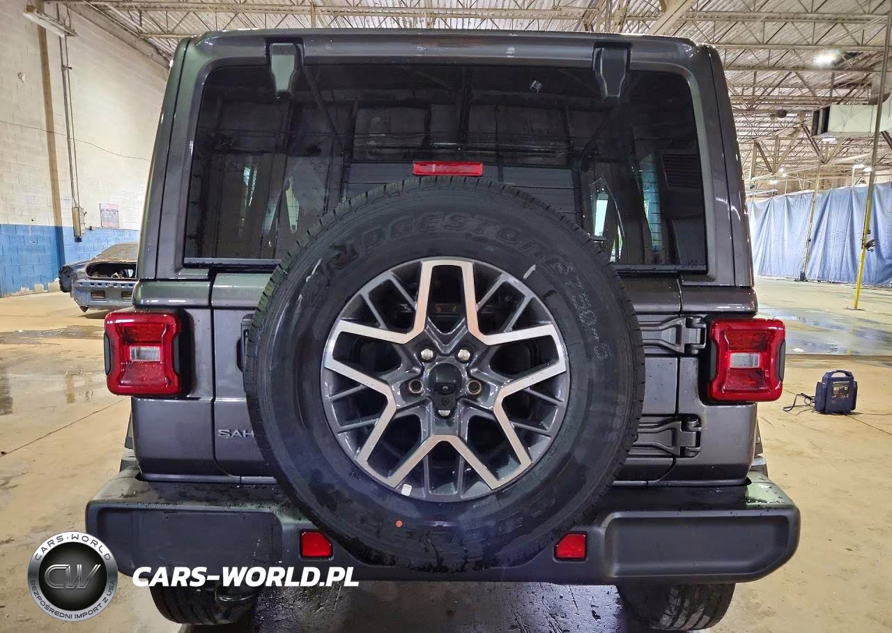 2026 Jeep Wrangler Sahara VIN:1C4PJXEG3TW255110 - 6