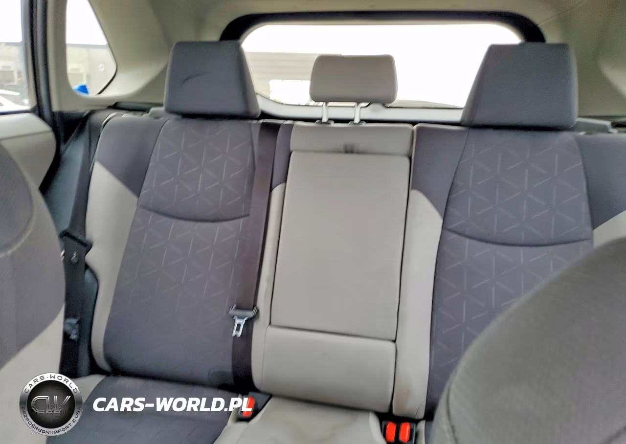2024 Toyota Rav4 Xle VIN:JTMW1RFV9RJ026960 - 10