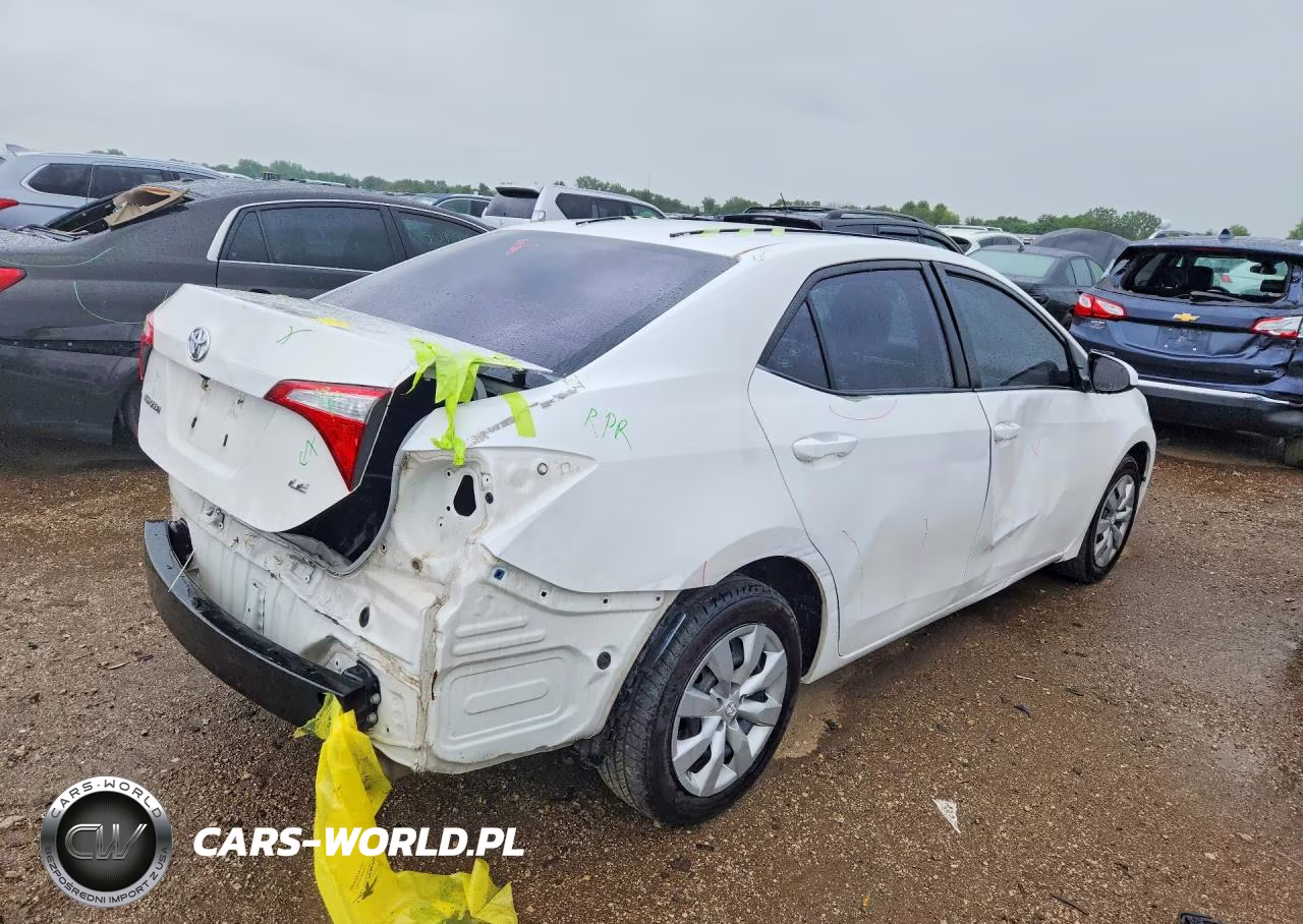 2014 Toyota Corolla Le VIN:5YFBURHE6EP170250 - 3