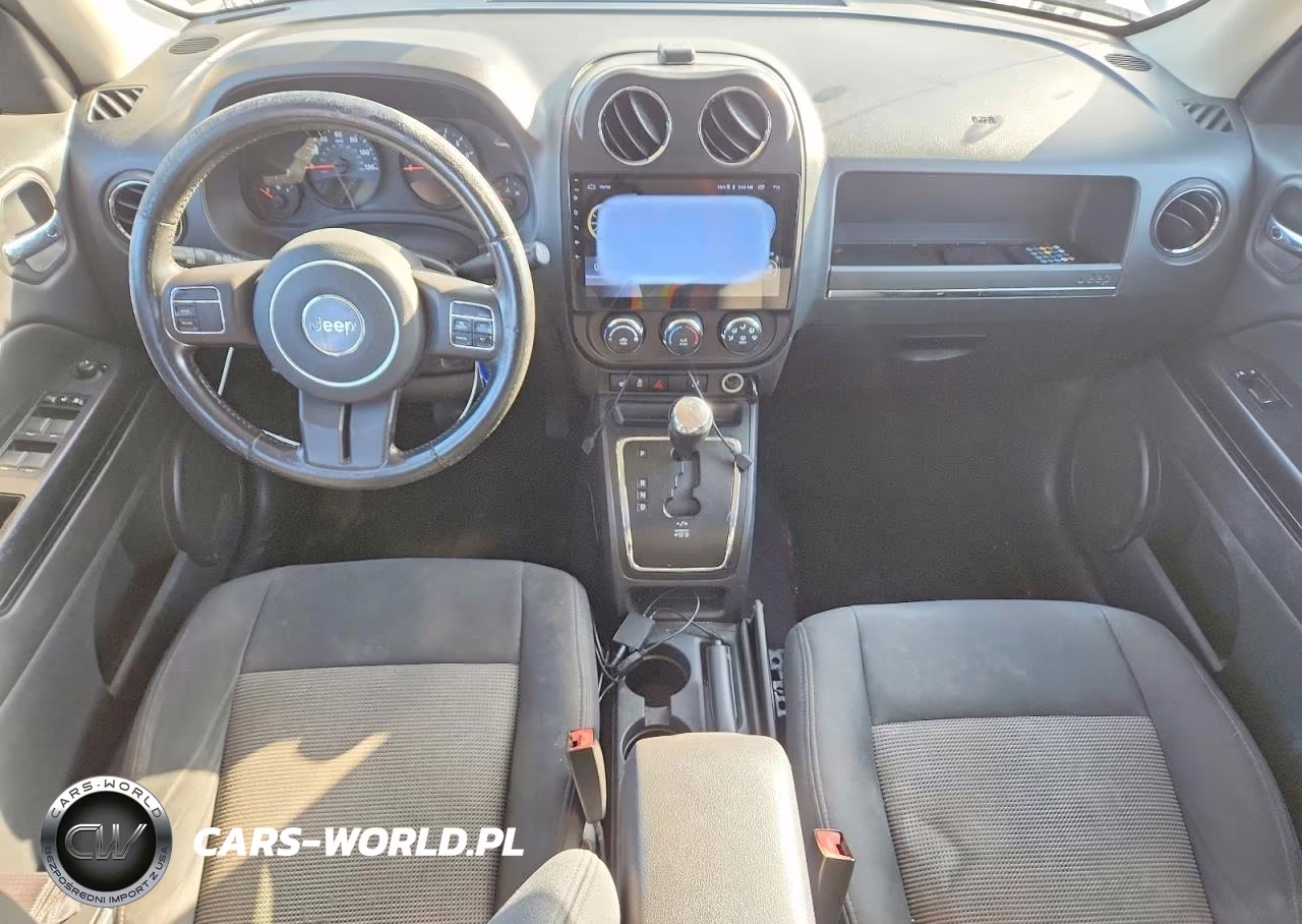 2012 Jeep Patriot Latitude VIN:1C4NJPFAXCD557135 - 8
