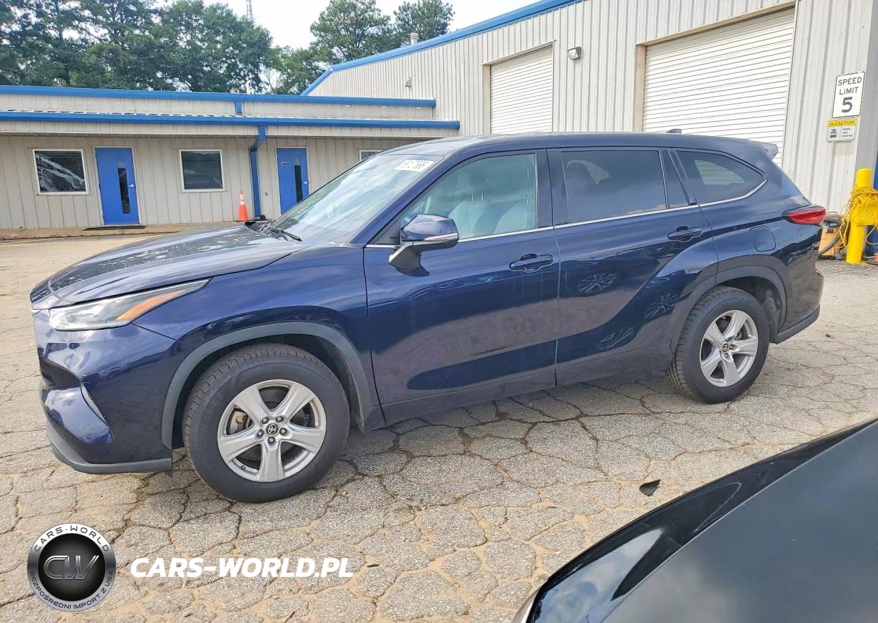 2021 Toyota Highlander L – zdjęcie 1 z 13