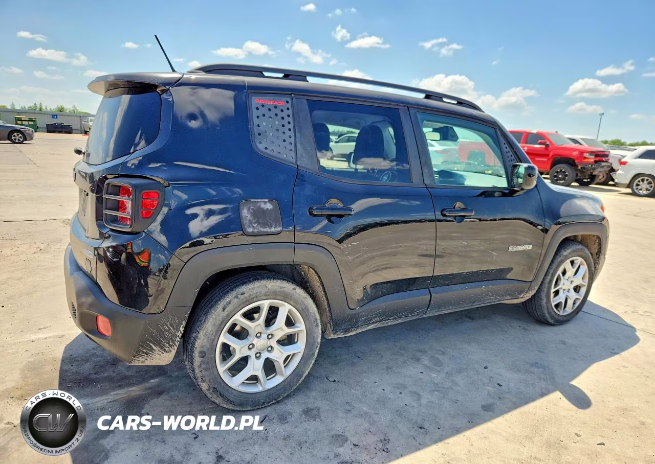 2017 Jeep Renegade Latitude VIN:ZACCJABB6HPG37821 - 3