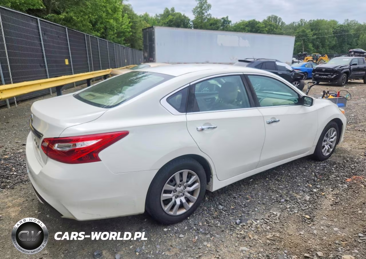 2017 Nissan Altima 2.5 S VIN:1N4AL3AP4HC149391 - 3