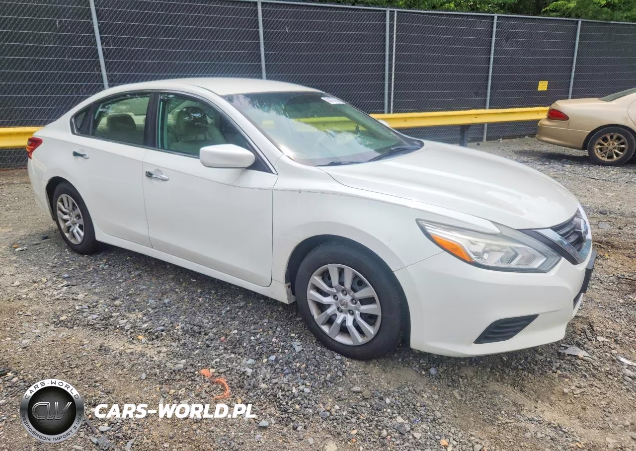 2017 Nissan Altima 2.5 S VIN:1N4AL3AP4HC149391 - 4