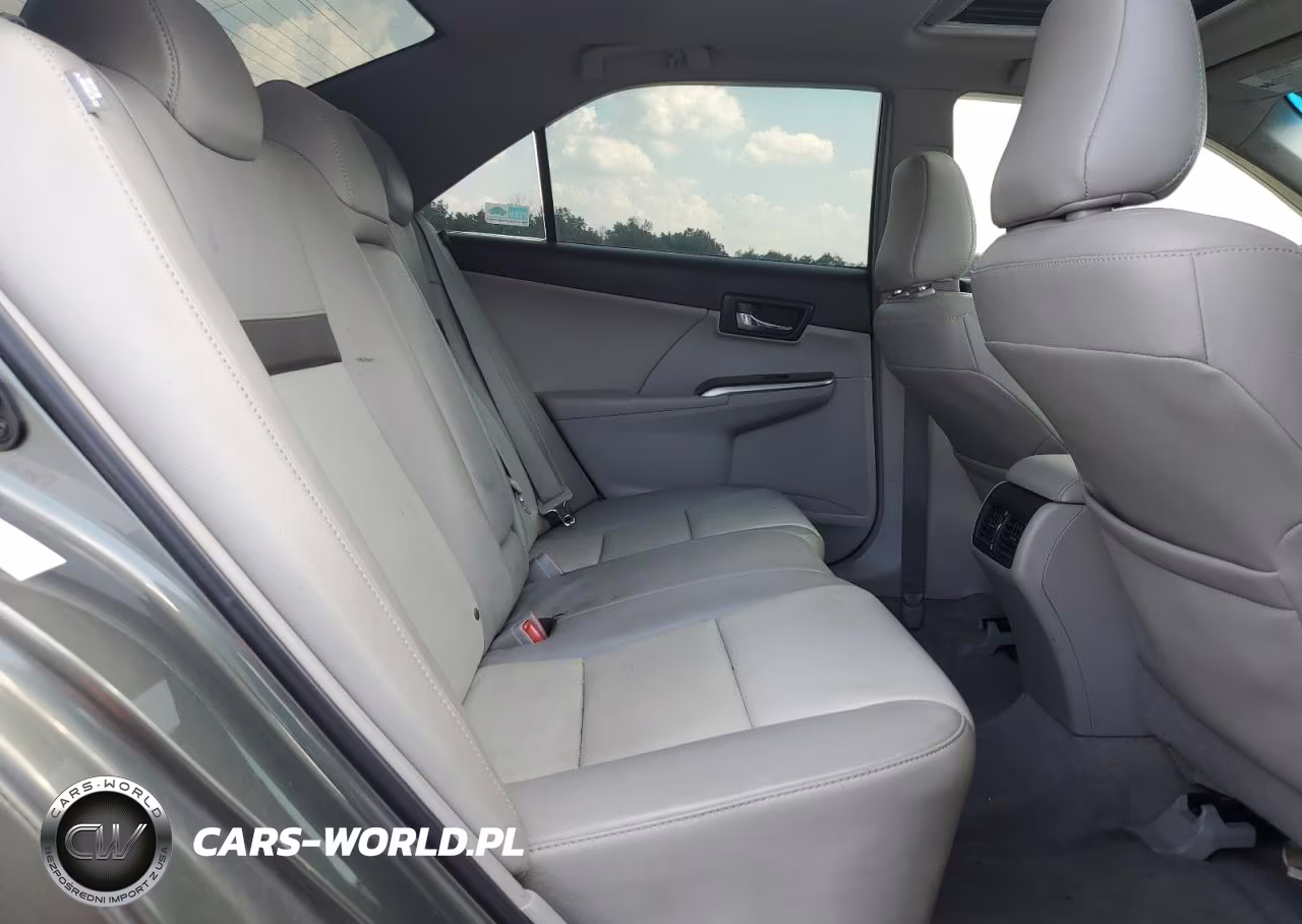 2012 Toyota Camry VIN:4T4BF1FKXCR193455 - 10