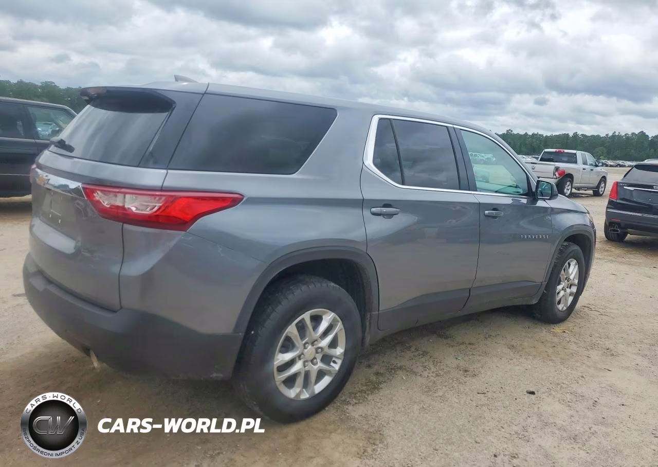 2020 Chevrolet Traverse Ls VIN:1GNERFKW6LJ281789 - 3