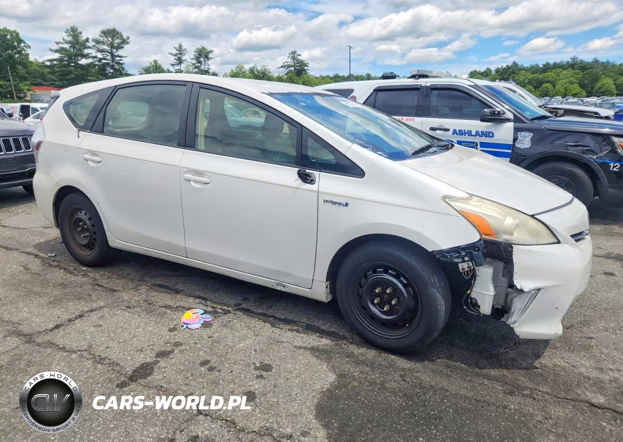 2012 Toyota Prius V Three VIN:JTDZN3EU2C3176556 - 4