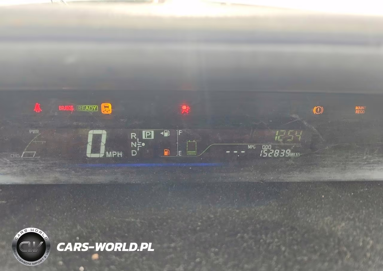 2012 Toyota Prius V Three VIN:JTDZN3EU2C3176556 - 9