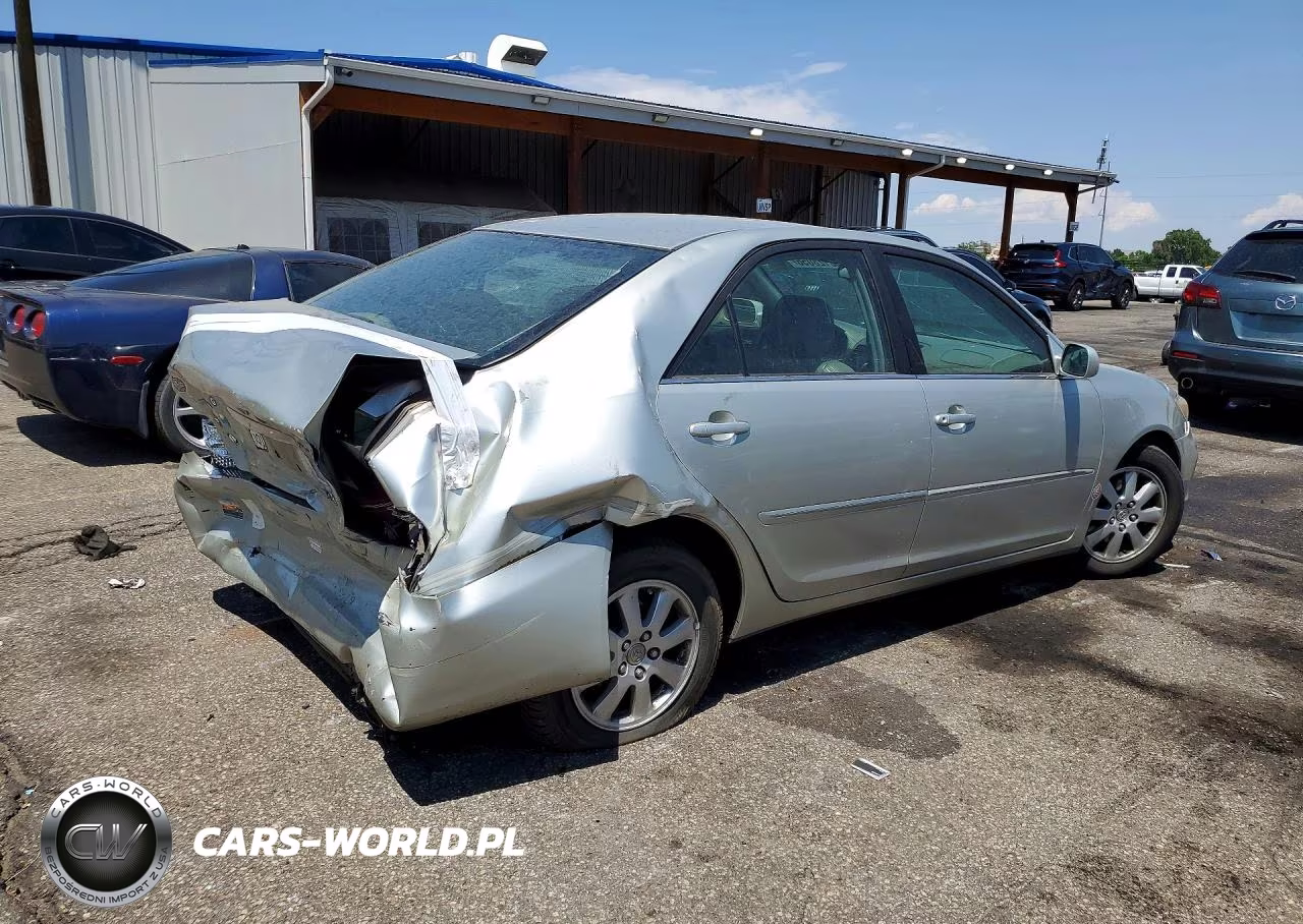 2003 Toyota Camry Xle V6 VIN:JTDBF30K630151617 - 3