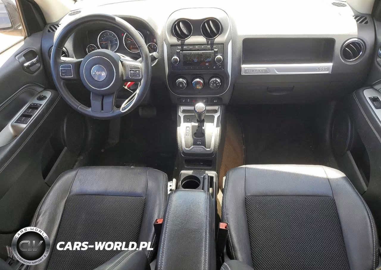 2014 Jeep Compass Latitude VIN:1C4NJCEA7ED643113 - 8