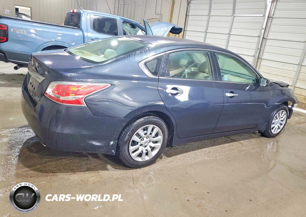 2013 Nissan Altima 2.5 VIN:1N4AL3AP9DC232194 - 3