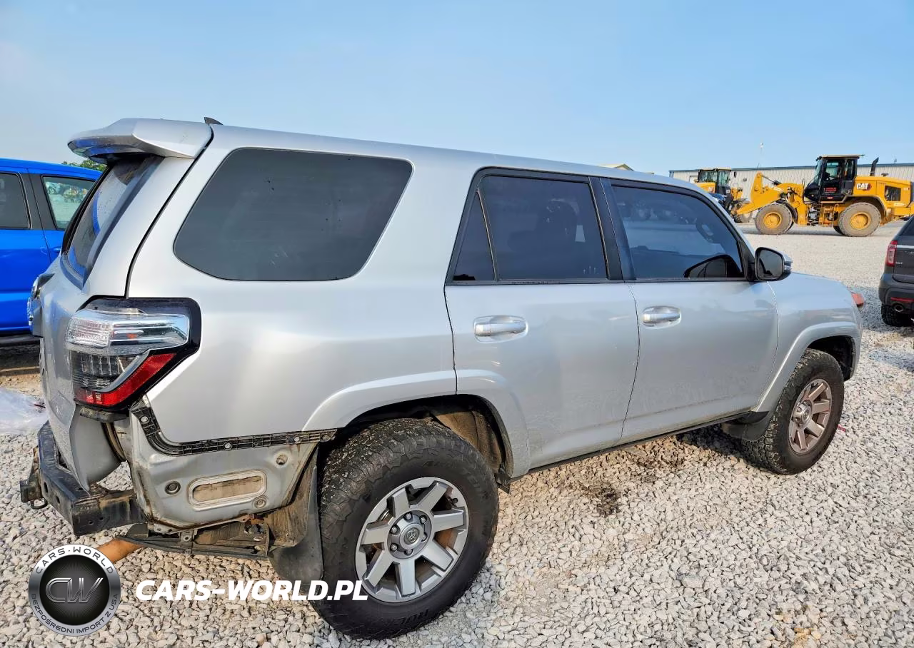 2015 Toyota 4Runner Trail Premium VIN:JTEBU5JR7F5225529 - 3