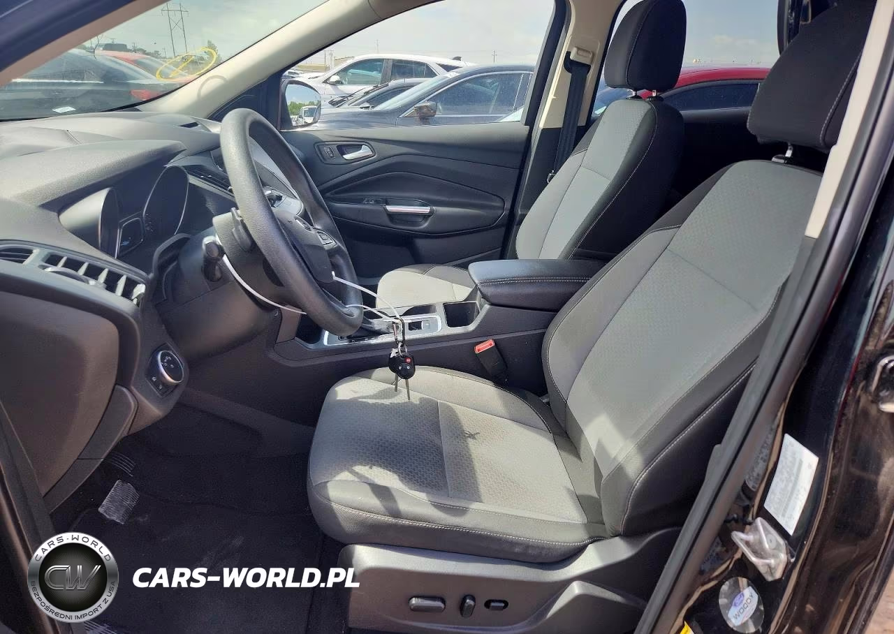 2017 Ford Escape Se VIN:1FMCU0GD9HUB28490 - 7