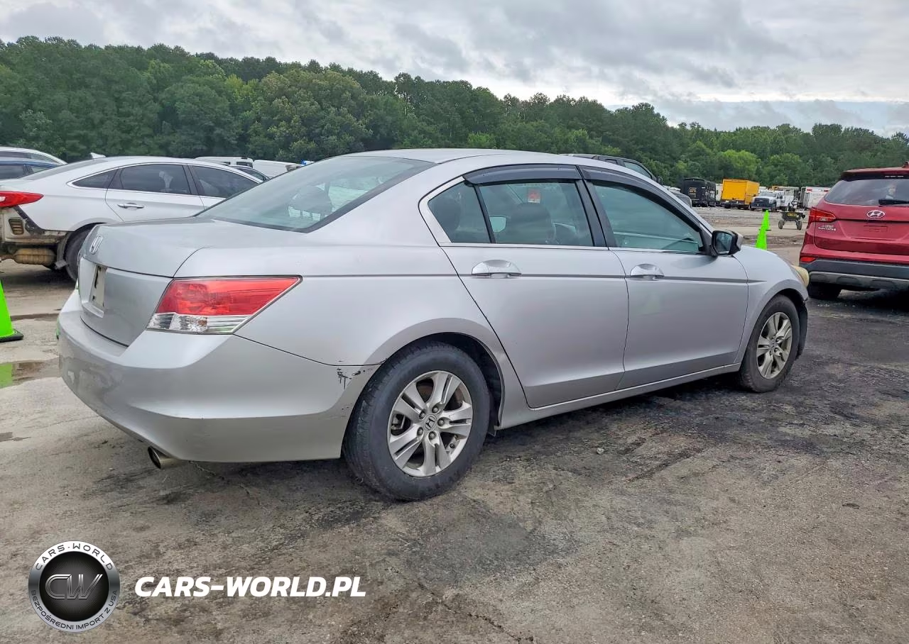 2010 Honda Accord Lxp VIN:1HGCP2F47AA175129 - 3