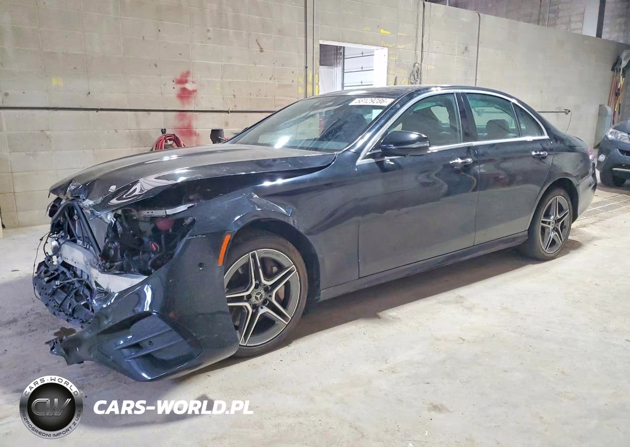 2021 Mercedes-Benz E 450 4Matic – zdjęcie 1 z 13