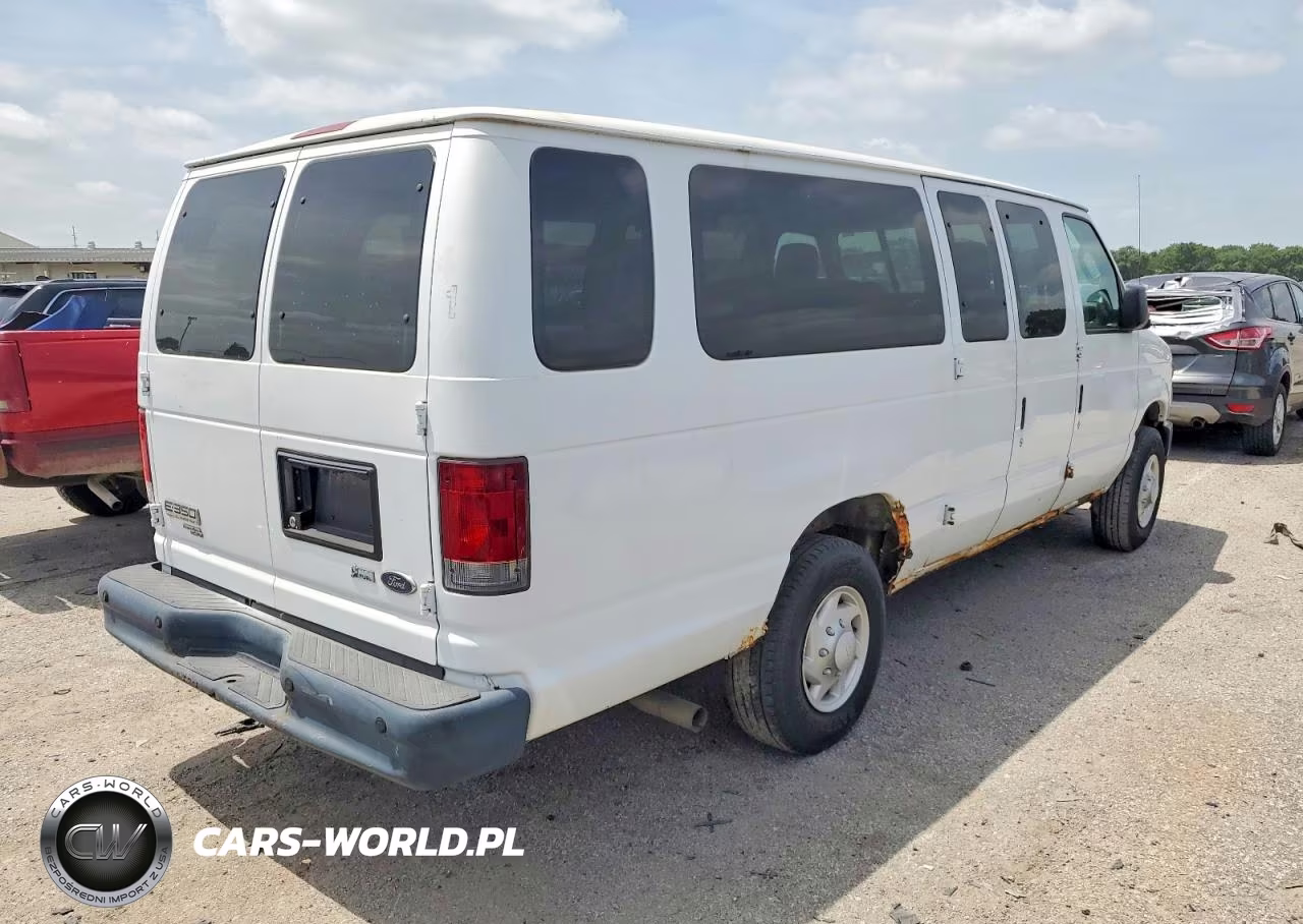 2009 Ford Econoline E350 Super Duty Wagon VIN:1FBSS31L69DA17134 - 4