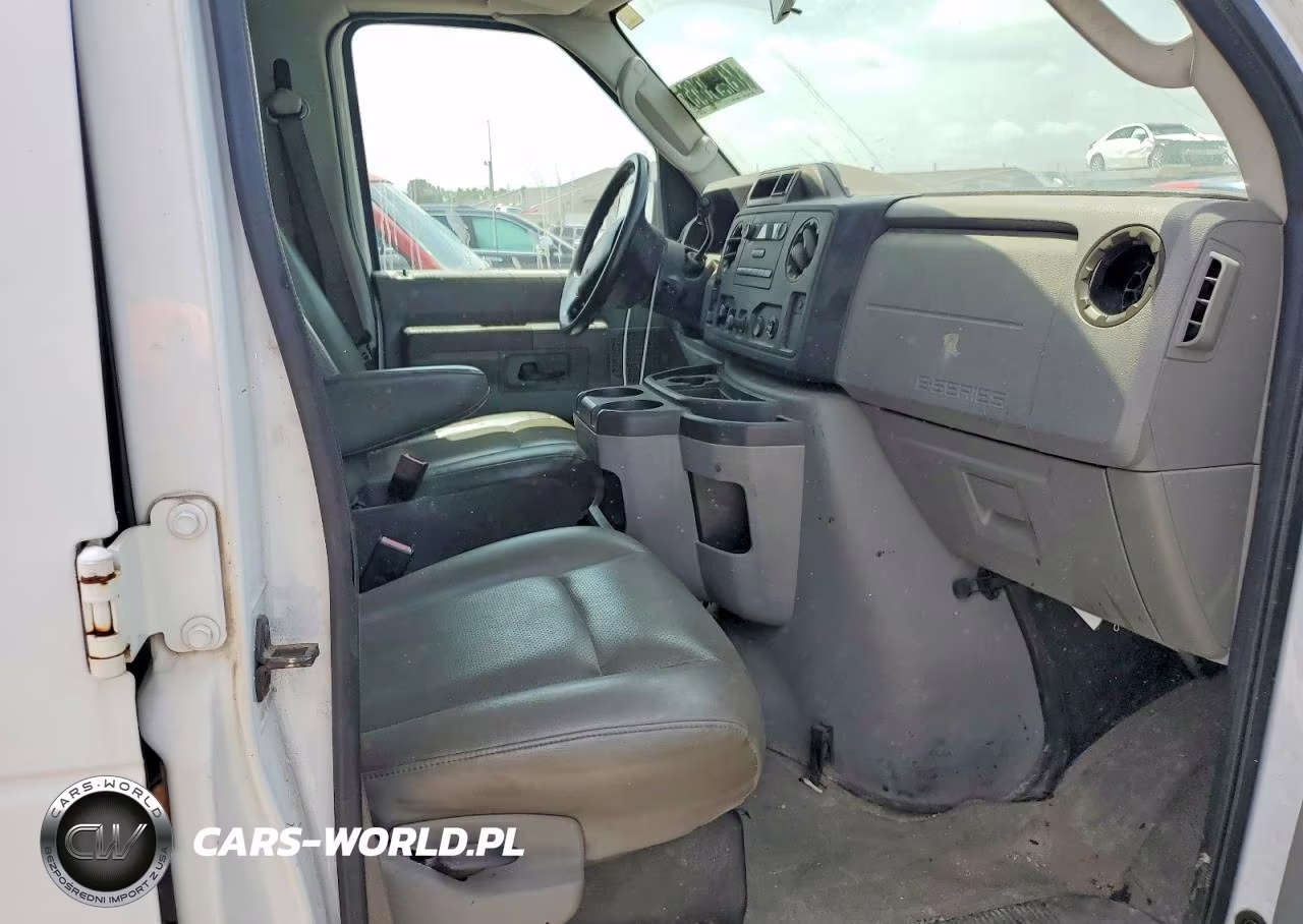 2009 Ford Econoline E350 Super Duty Wagon VIN:1FBSS31L69DA17134 - 5