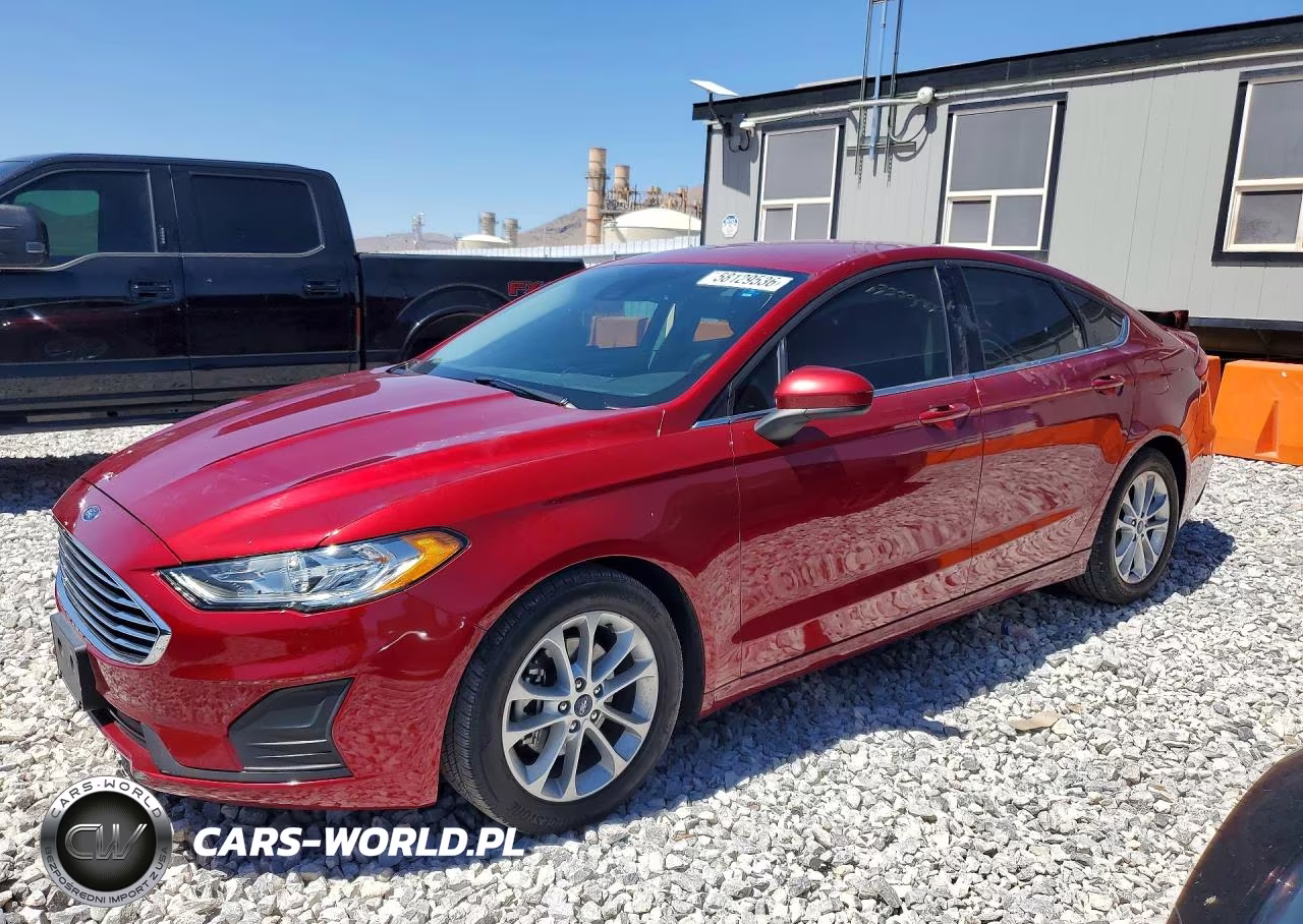 2019 Ford Fusion Se – zdjęcie 1 z 13