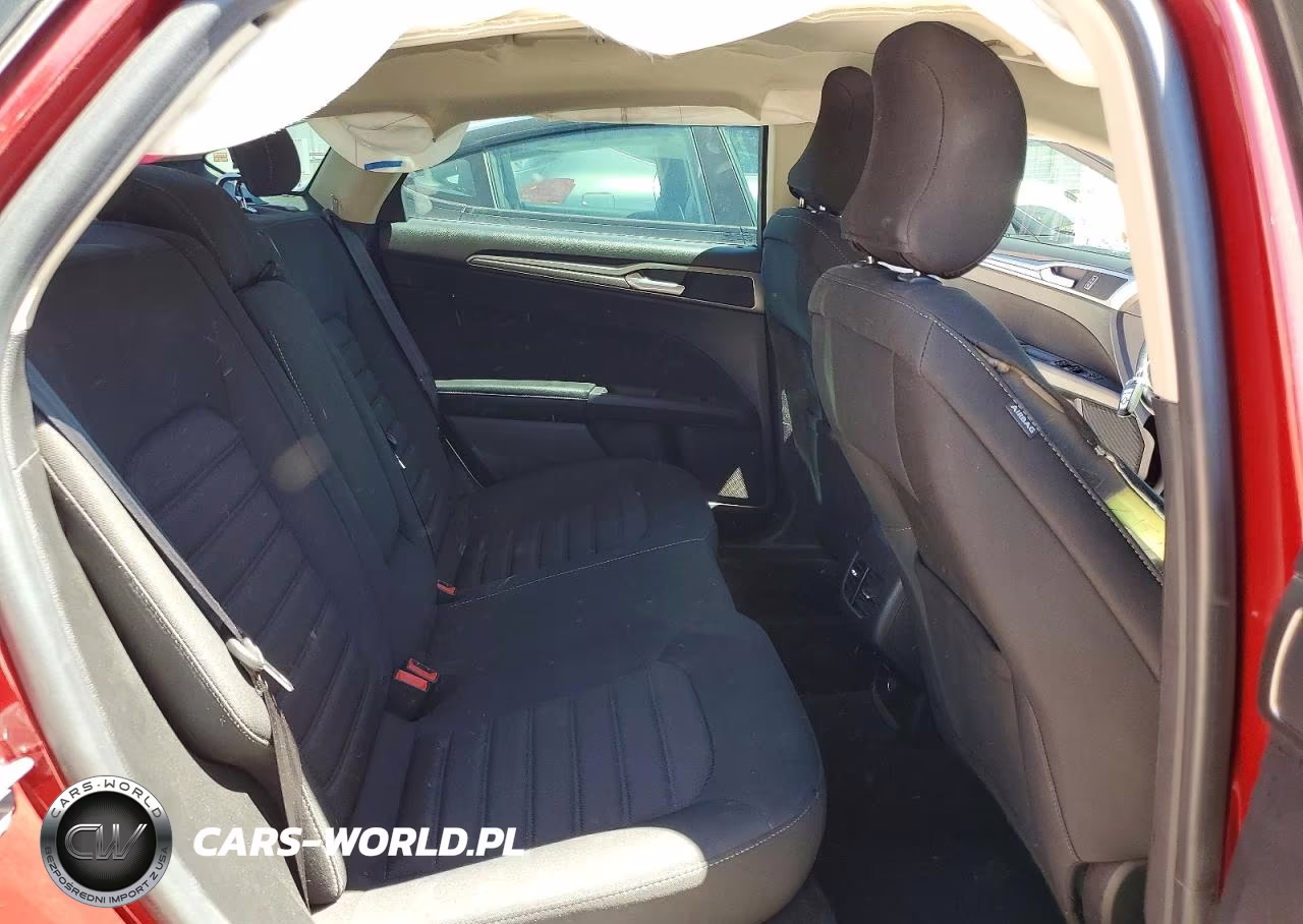 2019 Ford Fusion Se VIN:3FA6P0HDXKR176561 - 10