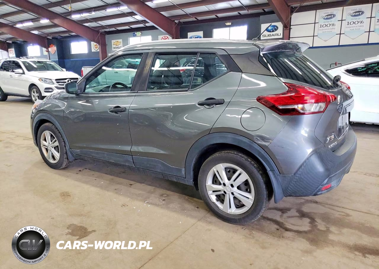 2019 Nissan Kicks S VIN:3N1CP5CU4KL563484 - 2