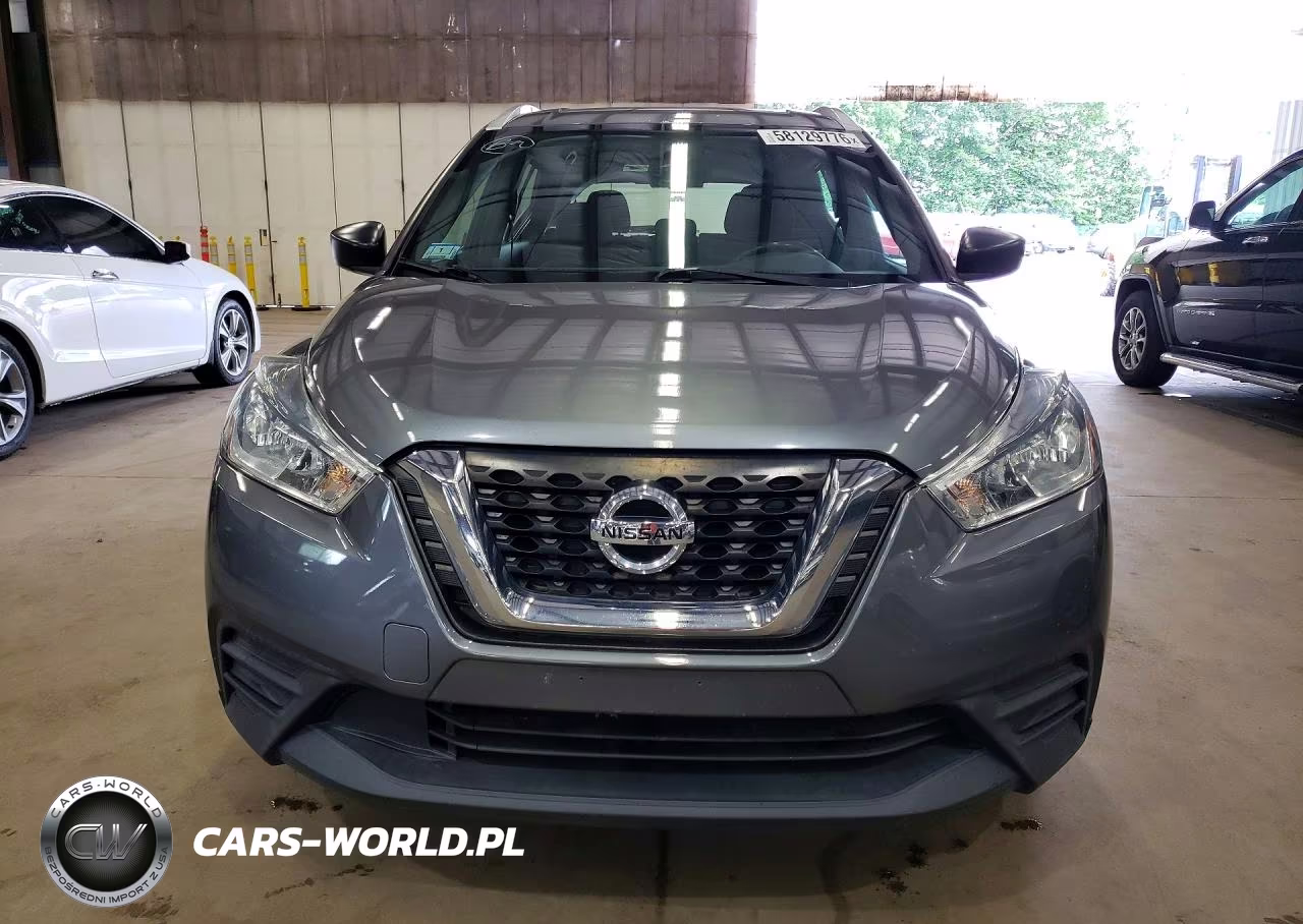 2019 Nissan Kicks S VIN:3N1CP5CU4KL563484 - 5