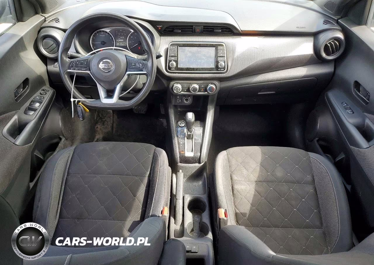 2019 Nissan Kicks S VIN:3N1CP5CU4KL563484 - 8