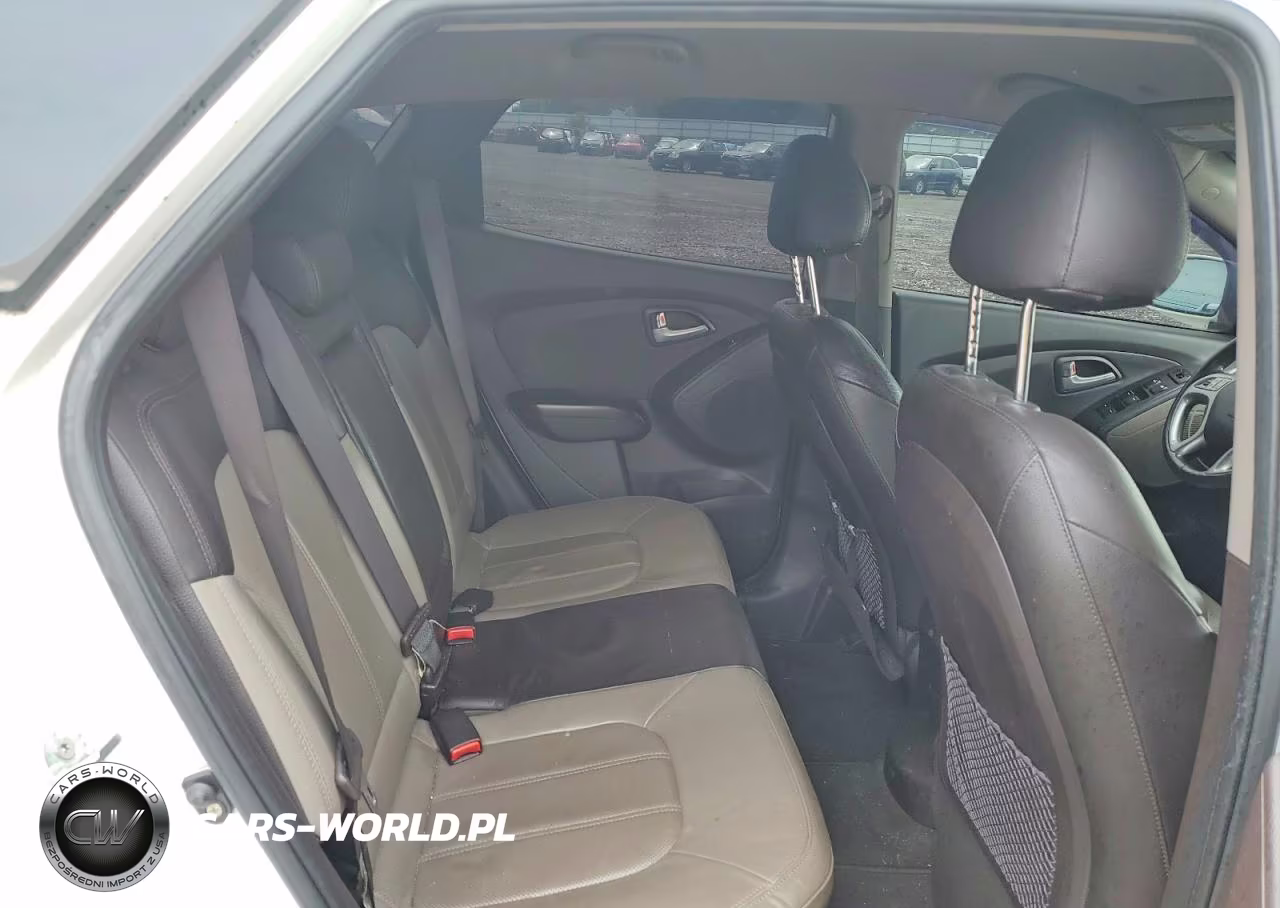 2012 Hyundai Tucson Limited VIN:KM8JUCAC0CU405268 - 10