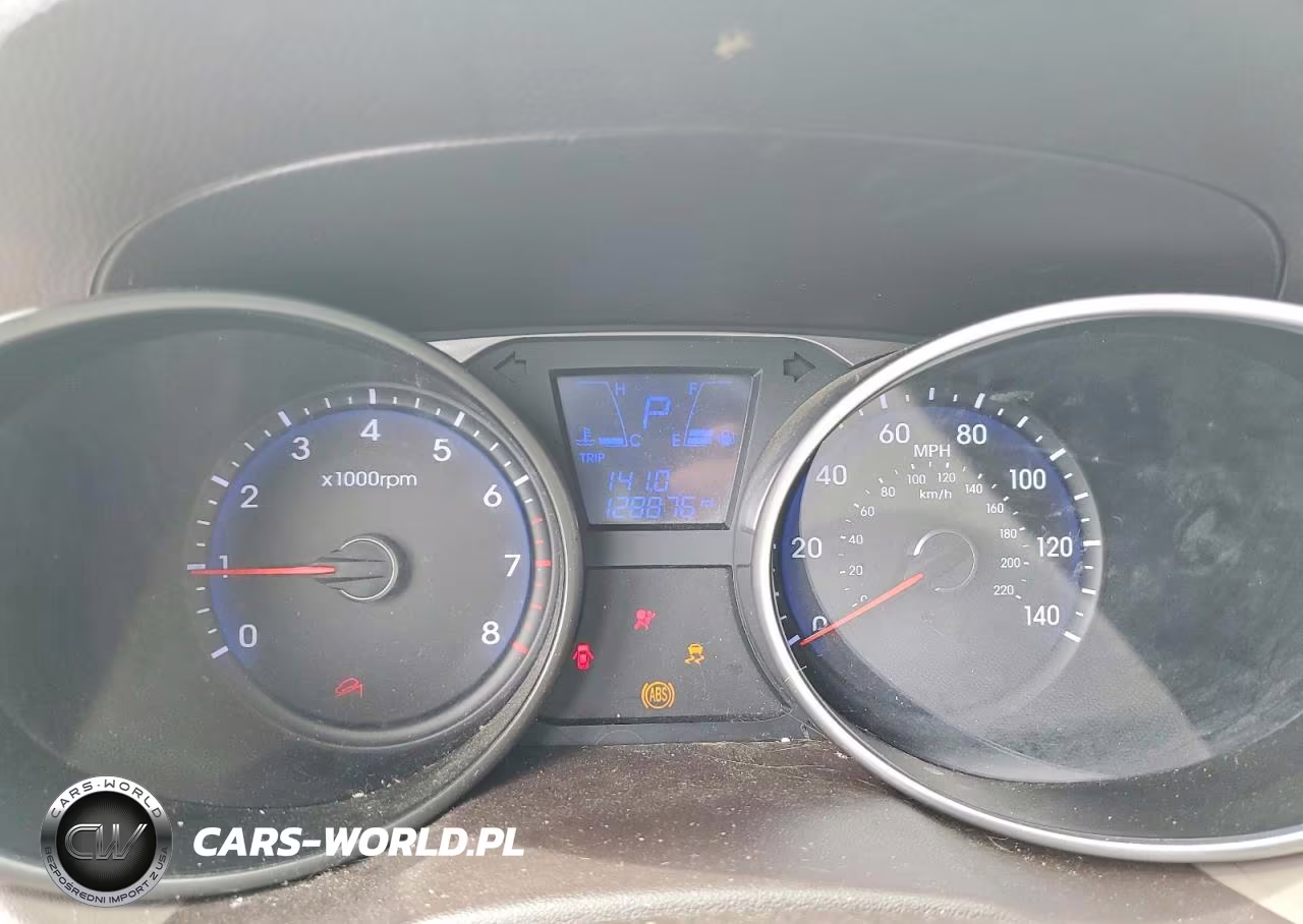 2012 Hyundai Tucson Limited VIN:KM8JUCAC0CU405268 - 9